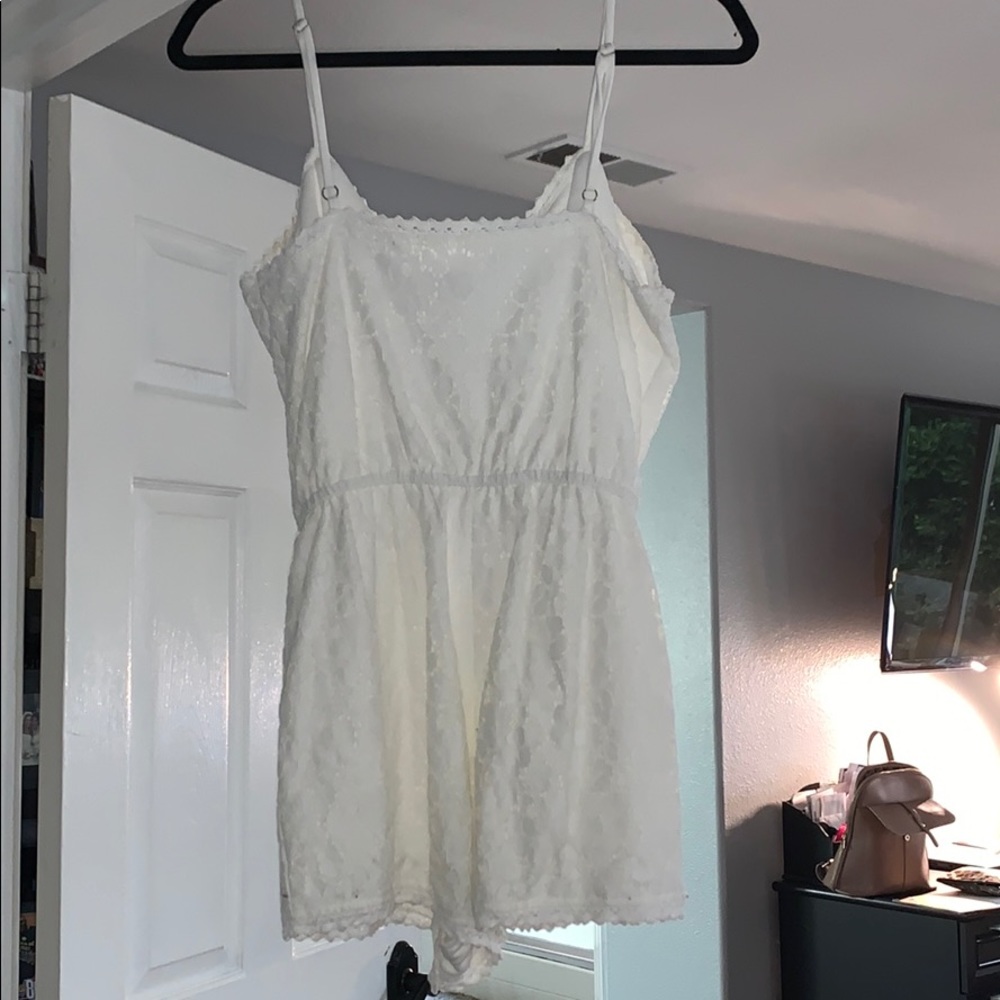 romper - Picture 2 of 3